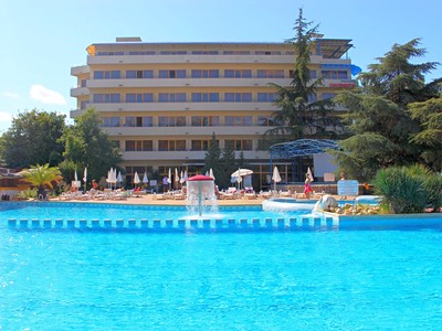 Prima Hotel Continental (8 denní pobyty) letecky z Ostravy se snídaní